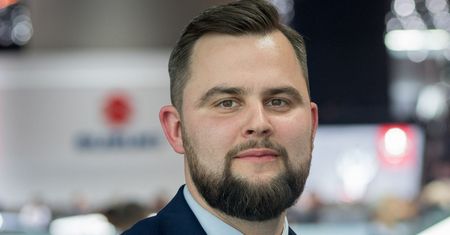 Tysiące nowych miejsc pracy. Projekt budowy polskiego samochodu wkracza w nową fazę