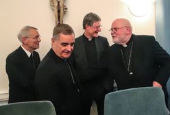 Niemiecka prasa o Kościele katolickim: wśród wiernych wrze