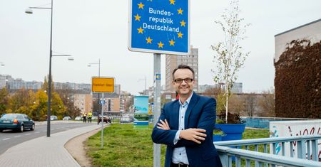 "Złodzieje samochodów" odeszli do przeszłości. "Teraz Polska kojarzy się Niemcom z chirurgią plastyczną i oknami"