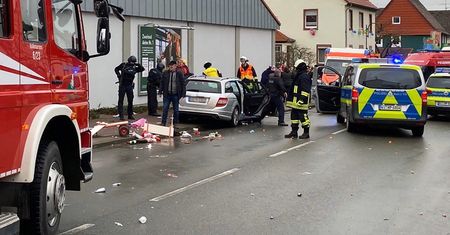 Niemcy. Pierwsza dobiegła do zamachowca. Relacja