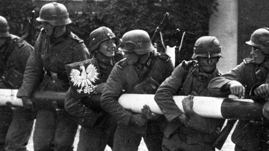 Niemieccy żołnierze na granicy Polski we wrześniu 1939 r.