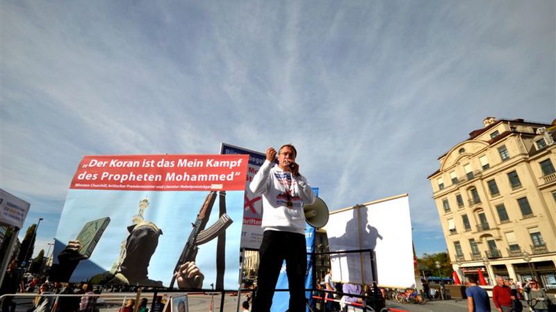 Publiczne wystąpienie Michaela Stürzenbergera