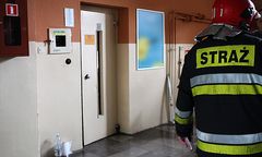 Szczecin: spadła winda z dwoma mężczyznami w środku