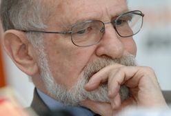 IPN cenzuruje tablicę ku czci Bronisława Geremka. Nie chce określeń "Europejczyk" oraz "współtwórca demokratycznej Polski"