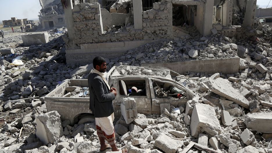 Jemen. MKCK szacuje, że co najmniej 130 osób zginęło po nalotach na więzienie 