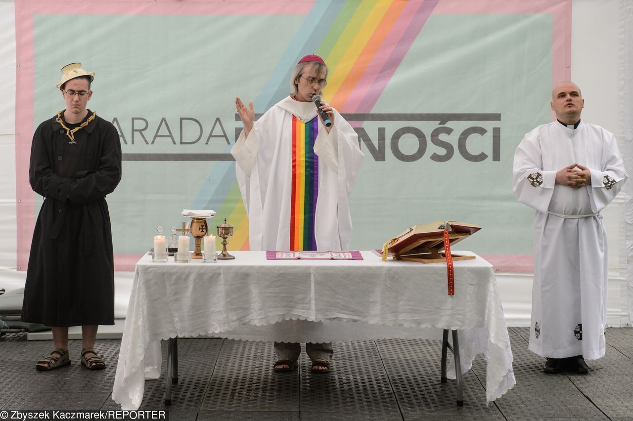 Abp Jędraszewski: Parady Równości stały się seansami nienawiści
