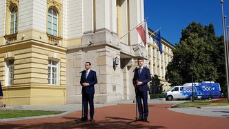 Morawiecki zainaugurował nowe 500+. "Zamieniliśmy złote karuzele VAT-owskie na ten wspaniały program"