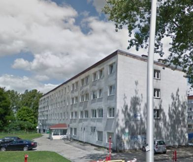 Student wypadł z akademika w Zielonej Górze. Jego stan jest ciężki