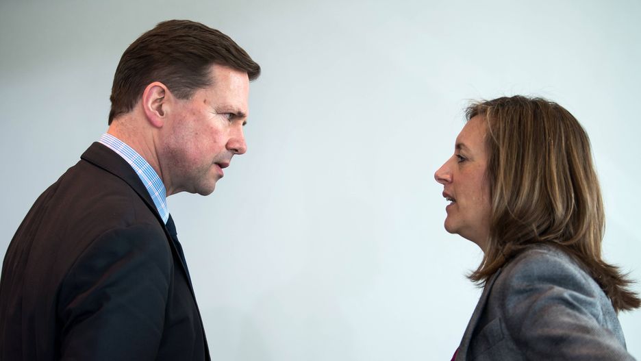 Rzecznik rządu Steffen Seibert i jego zastępca Ulrike Demmer