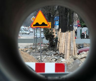 Tymczasowe oznakowanie podczas remontu drogi - na jakie zmiany, nowe znaki i utrudnienia muszą przygotować się kierowcy?