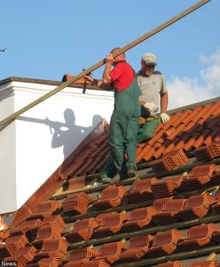 "Oszustwo na rynnę". Naciągacze z Węgier polują w całym kraju, ale policji nie muszą się bać