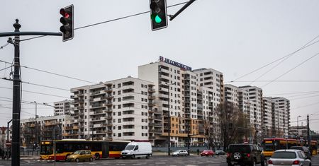 Trzaskowski przedstawił 3 propozycje dla Bemowa. "Pływalnia przy Lazurowej"