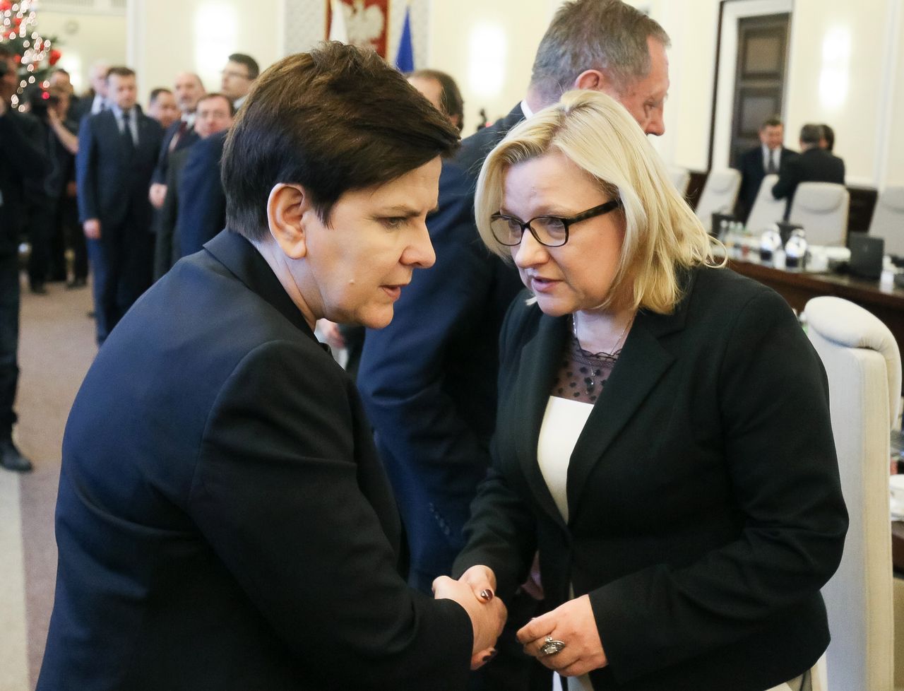 Beata Kempa o nagrodach od Beaty Szydło. "Przekazałam darowiznę na rzecz Caritas"