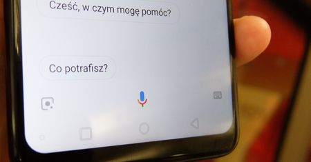 Asystent Google już jest. Oto dzień, w którym do Polaków przemówiły ich telefony