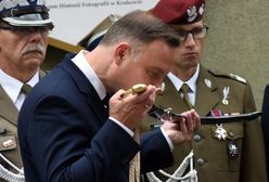 Andrzej Duda przerwał przemówienie. "Przepraszam, wzruszyłem się"