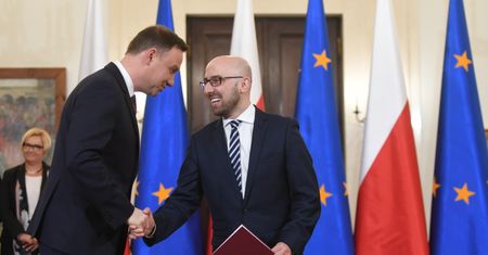 Tą wypowiedzią Łapiński potwierdza obawy Polaków na temat Dudy?