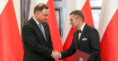 Robert Tomanek w KNF. Oto nowy człowiek prezydenta