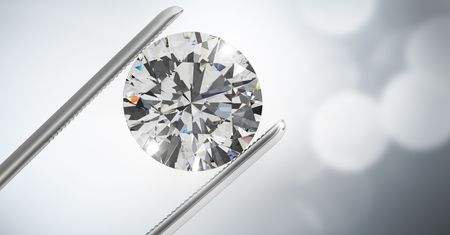 Diament – pełen tajemnic prezent na całe życie