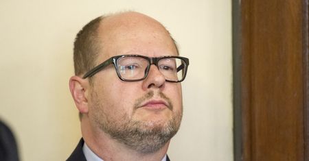 Dzieci prezydenta Gdańska dostały pół miliona na urodziny. Czy sąd w to uwierzy?
