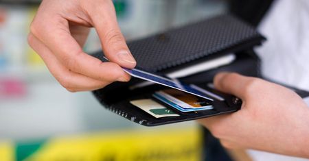 Kolejny ciężki weekend dla klientów banków. Utrudnienia zapowiada aż siedem instytucji