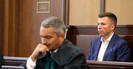 Falenta w liście szantażuje Dudę? Sąd nie widzi przestępstwa