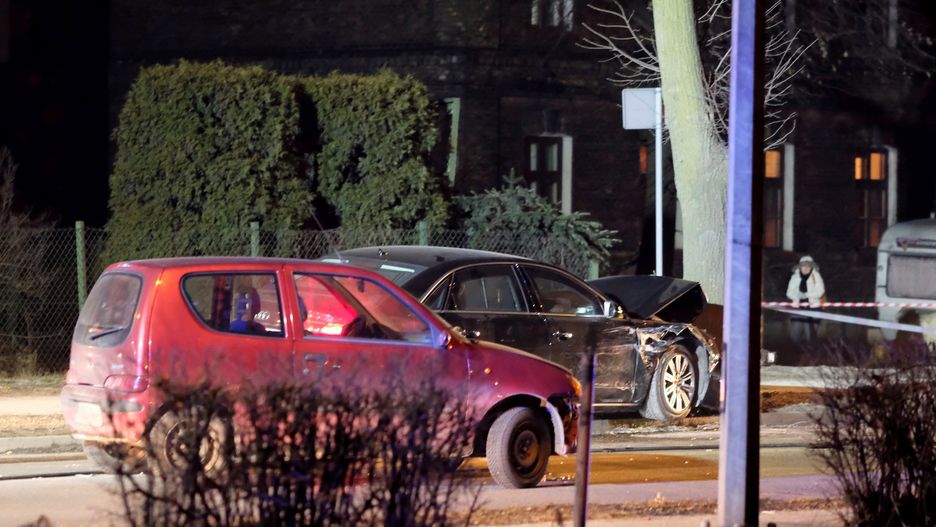 Seicento rozbite po wypadku z kolumną Beaty Szydło