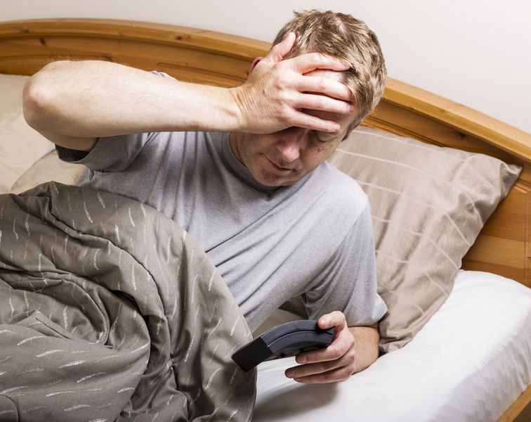 Zaburzenia snu powodują często wzmożone ataki migreny.