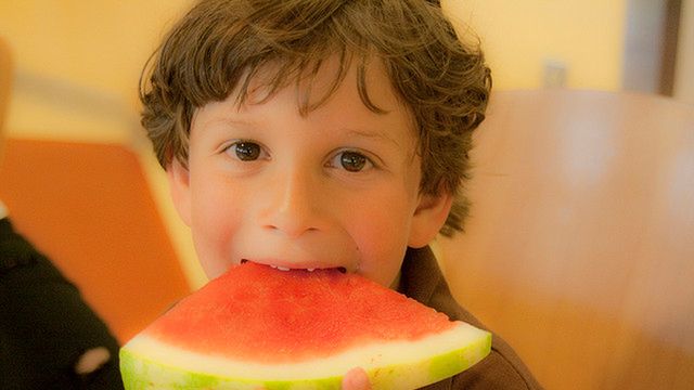 Zorganizowanie bezpiecznej przestrzeni dla dziecka z alergią jest trudne