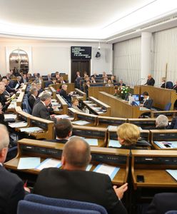 Senatorzy będą mieć nowe auta. Za pół miliona złotych