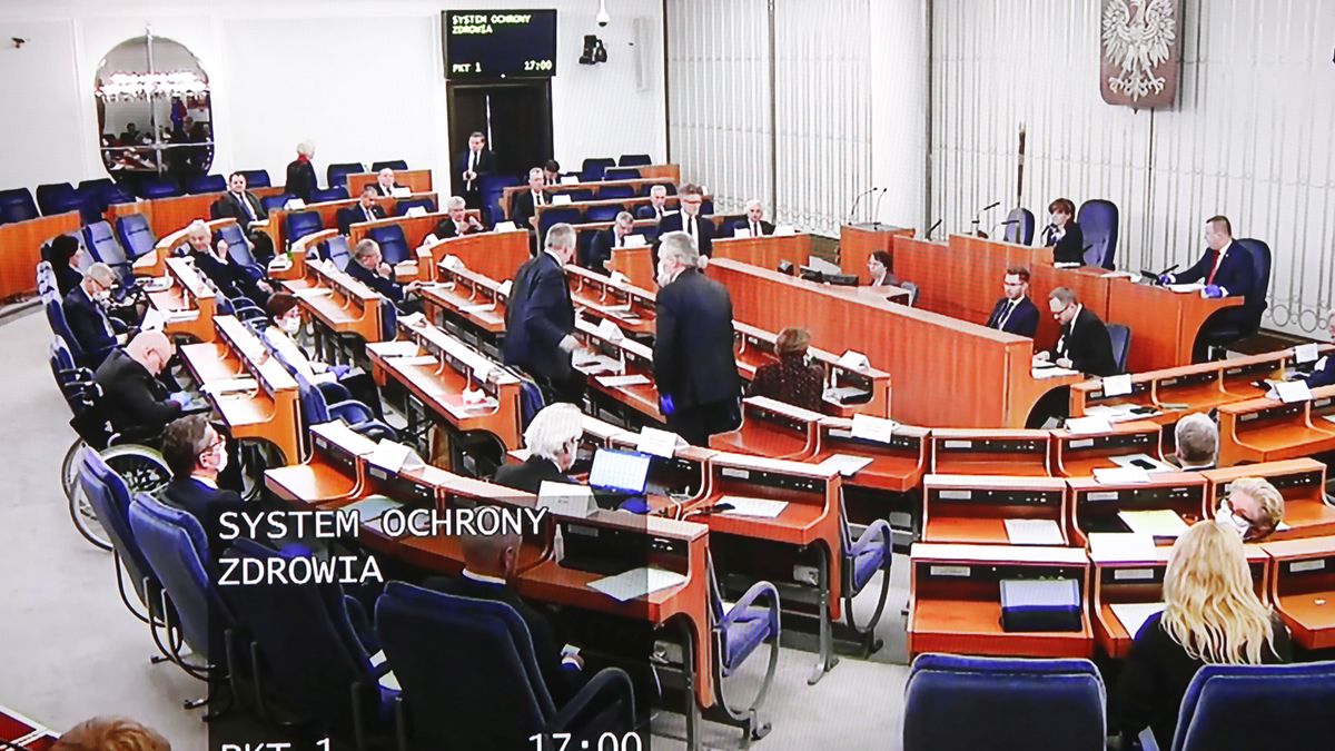 Na poniedziałkowym posiedzeniu Senat zajął się tzw. tarczą antykryzysową.