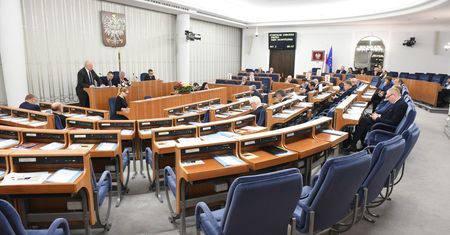Senat o ordynacji wyborczej. Klich: powiedzcie jasno, o co wam chodzi
