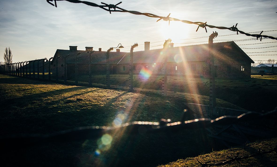 Były niemiecki nazistowski obóz koncentracyjny Auschwitz-Birkenau - widok dzisiejszy 