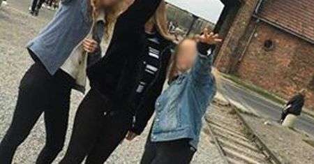 Nastolatki hajlowały na terenie Auschwitz. Muzeum kieruje sprawę do prokuratury