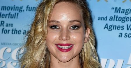 Cała na biało. Jennifer Lawrence zachwyca na premierze nowego filmu