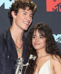 Shawn Mendes przyłapany na plaży bez koszulki