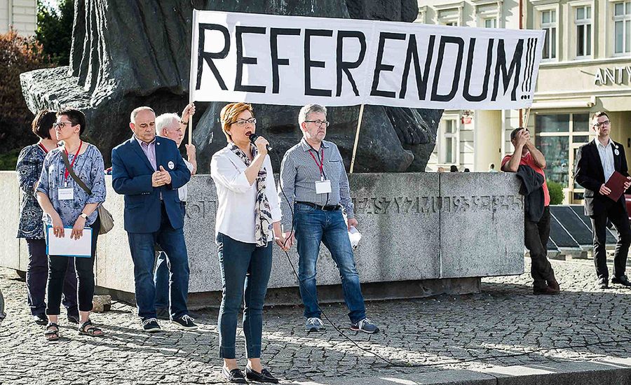 Protest przeciwko reformie edukacji w Bydgoszczy 