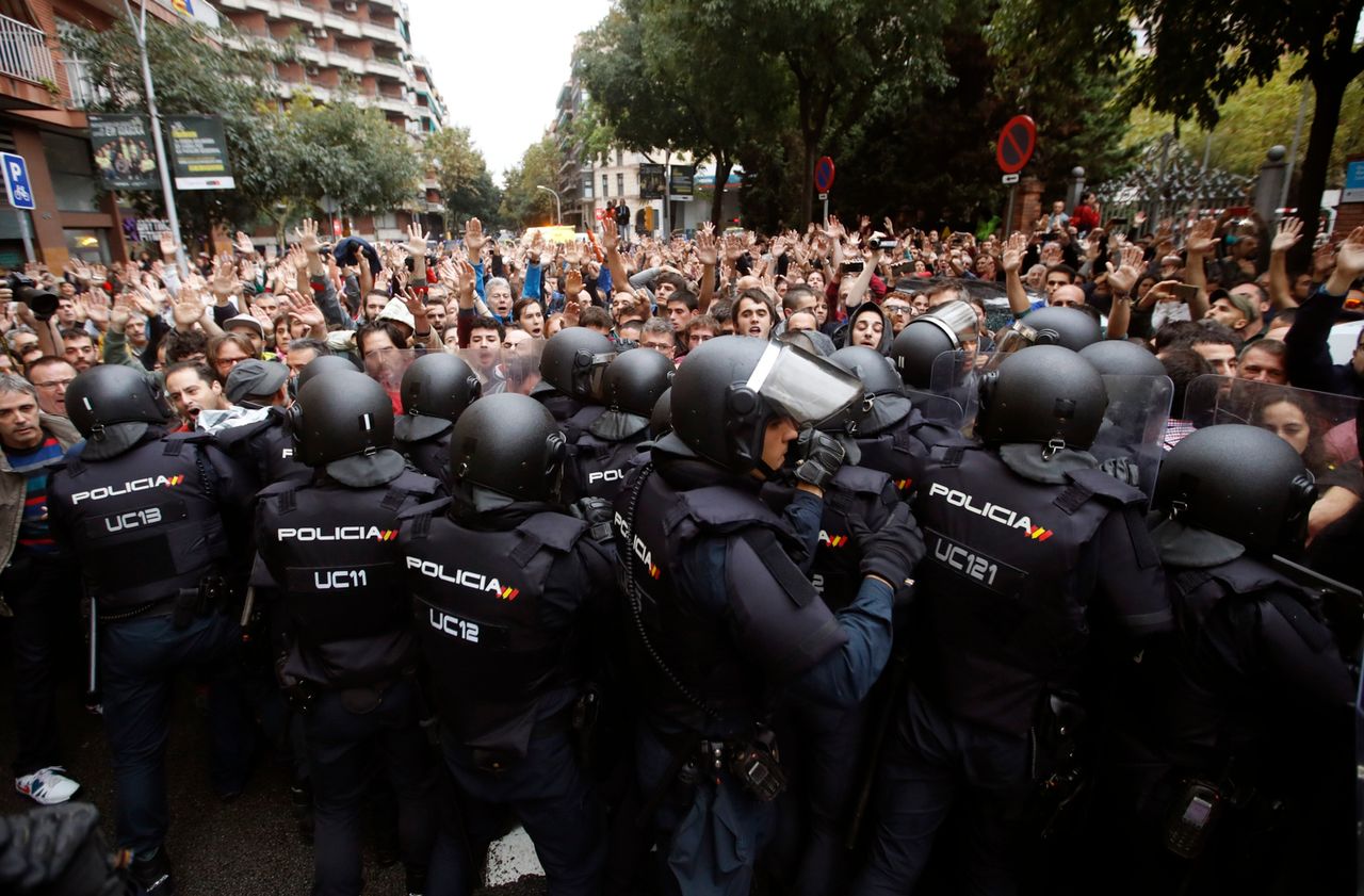 Madryt sięgnął po ostateczność. Odwołali władze w Katalonii