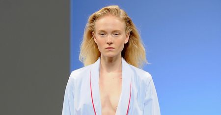 Trendy wiosna-lato 2016: bieliźniana sukienka