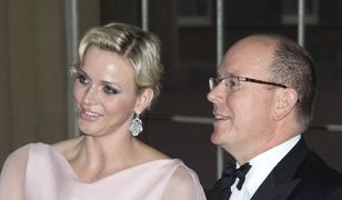 Dzieci księżnej Charlene i księcia Alberta pozdrawiają babcię. Urocze wideo