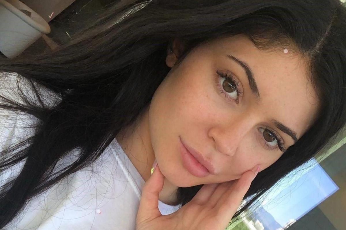 Kylie Jenner zgarnia krocie za post na Instagramie. Zawrotna kwota