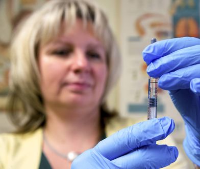 Czy Polacy ufają medycynie naukowej? Sondaż