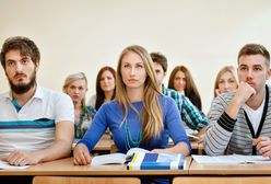 Rano na uczelnię, wieczorem do pracy. Jakich zajęć imają się studenci?