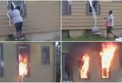 Przerażające nagranie. Kobieta podpala dom, nikt nie reaguje