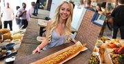 Blogerka potrafi zjeść 8 tys. kcal i nadal wygląda świetnie. Przy tak niezdrowej diecie nosi rozmiar 38