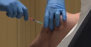 Ministerstwo Zdrowia zaleca, by preparatem firmy AstraZeneca szczepić przeciw COVID-19 osoby do 69 lat