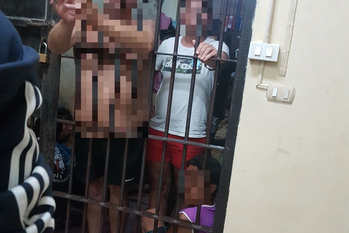 Polak przetrzymywany w przeludnionym areszcie w Tajladnii wraca do domu
