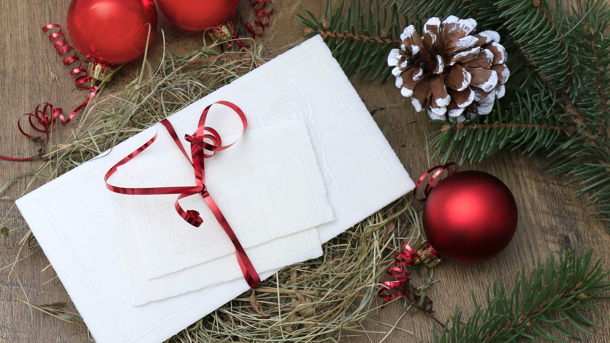 W okresie świątecznym warto wysłać życzenia bożonarodzeniowe do klientów