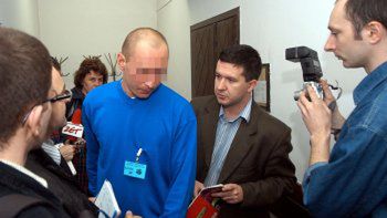 Oskarżony st. szer. ndt. Bogumił J. po wyjściu z sali rozpraw