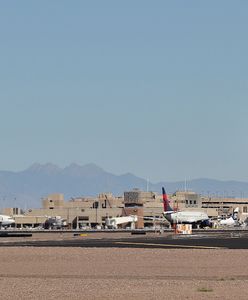 Za gorąco, by latać. Pół setki samolotów uziemionych w Phoenix