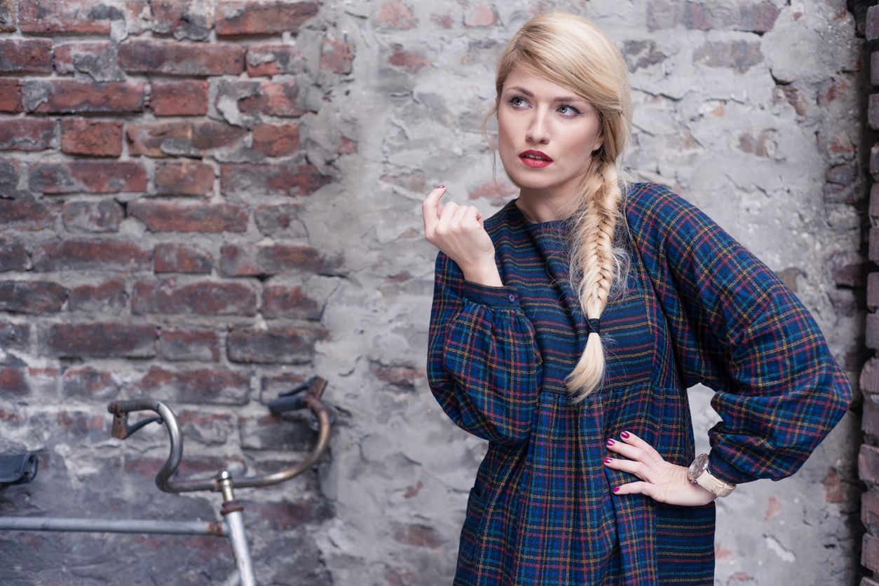 Kolorowe sukienki w stylu vintage zawsze prezentują sie oryginalnie